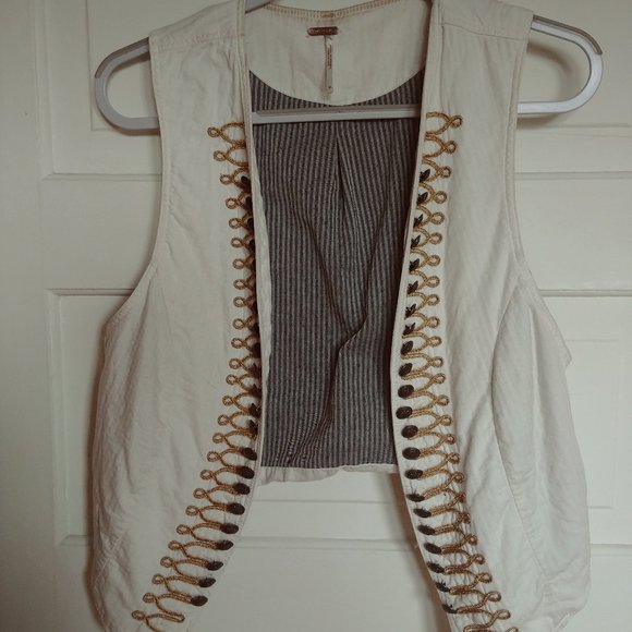 Free People White Vest with Buttons - Picture 1 of 4